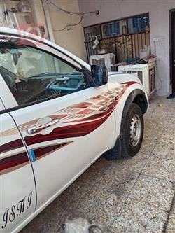 میتسوبیشی L200
